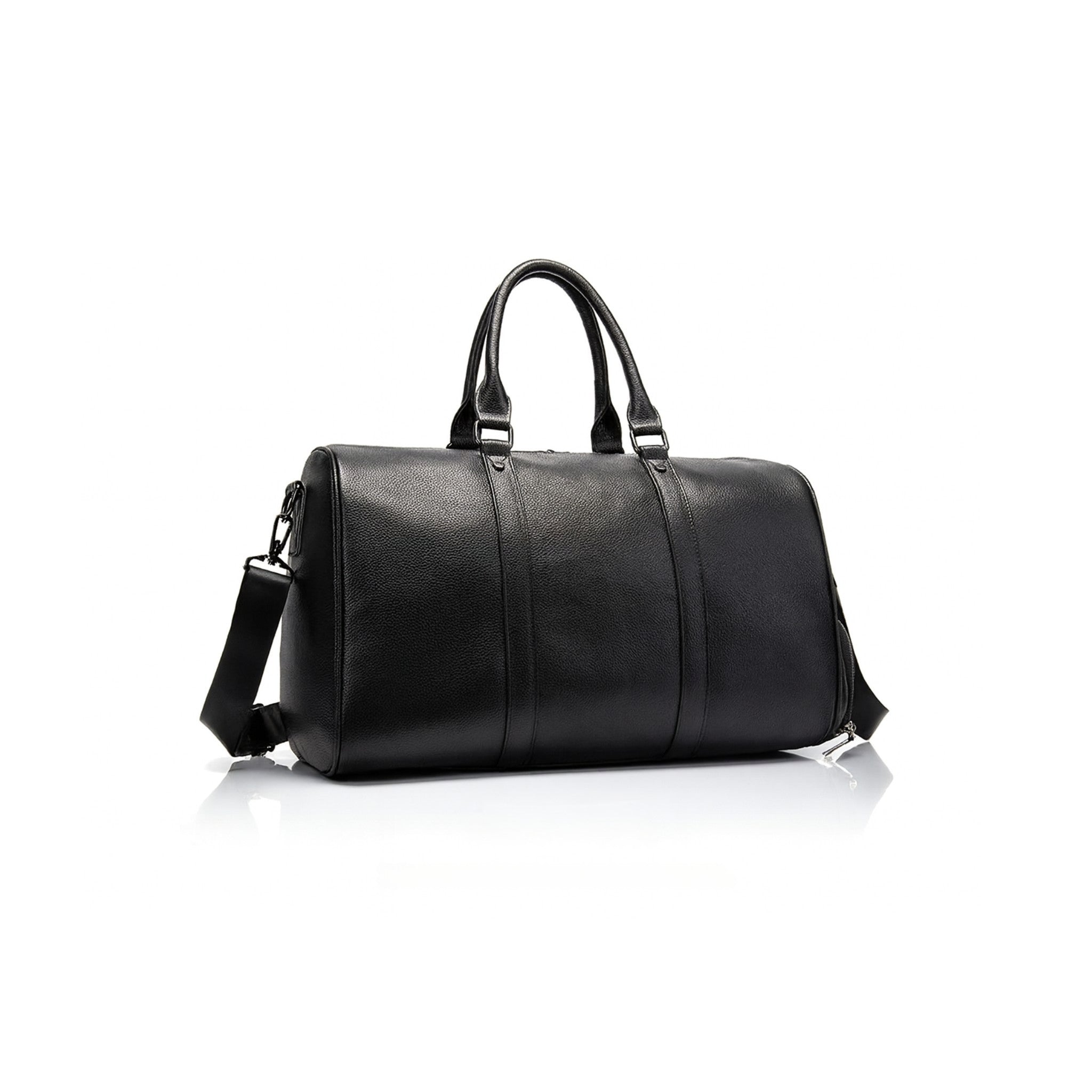 VUOTÍGA top-grain leather duffel bag on a white background